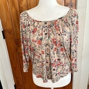 H.I.P. floral scoop neck  long sleeve top